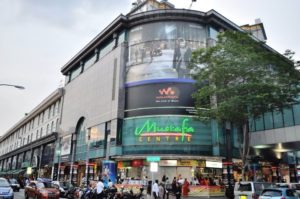 Mustafa Shopping Centre by Victor Lee